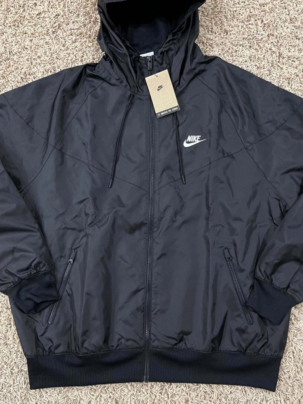 Nike Sportswear Men’s Windrunner Hooded Jacket Black DA0001-010 Size Large (New)